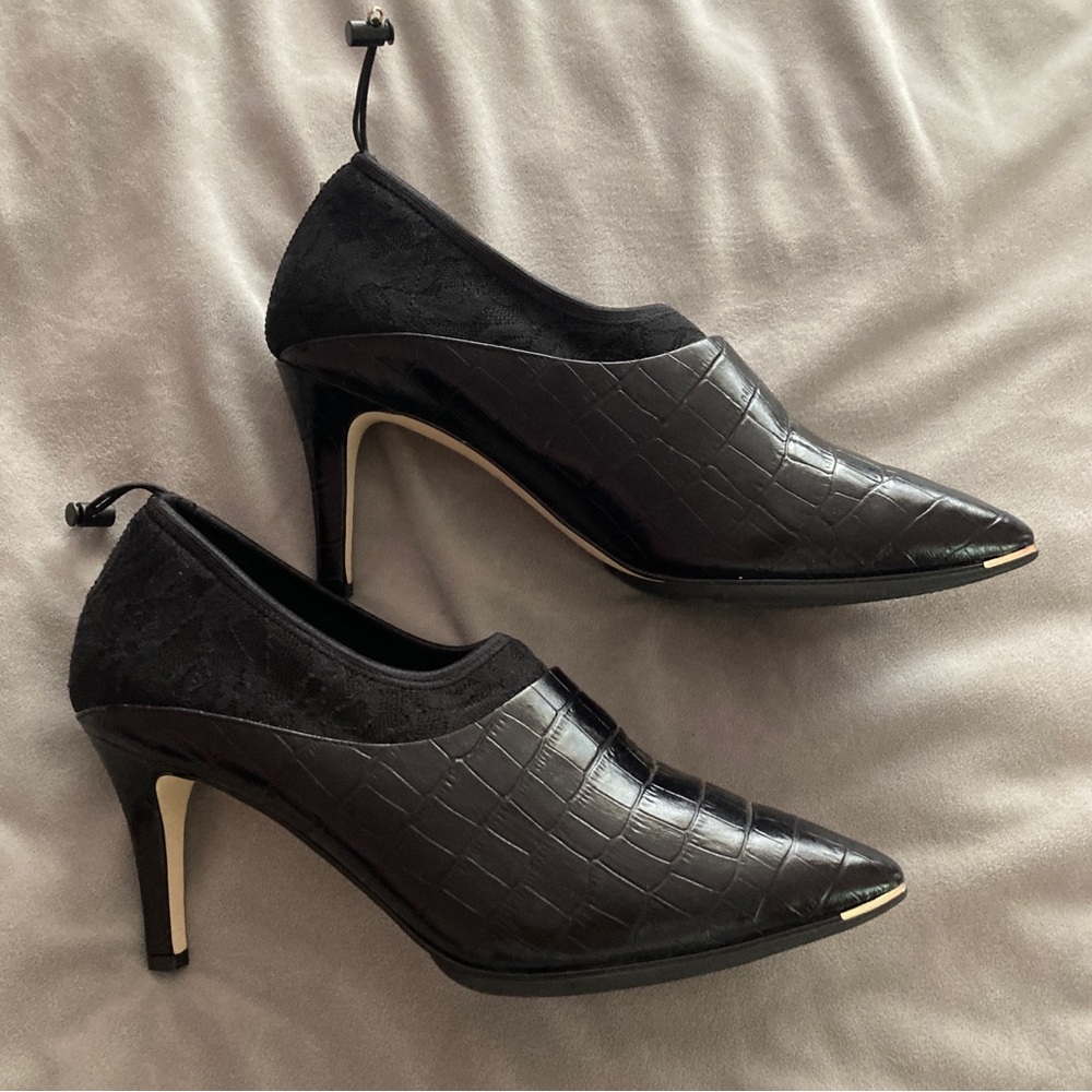 Brand new Cole Haan Rodarte size 8 heeds